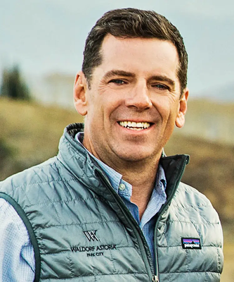 Portrait of Kevin Murray, Associate Broker